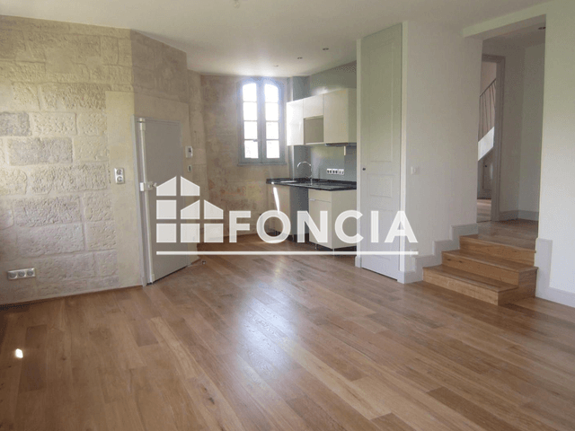 Appartement 2 pièces (50.72 m²) à louer - Uzes (30700)