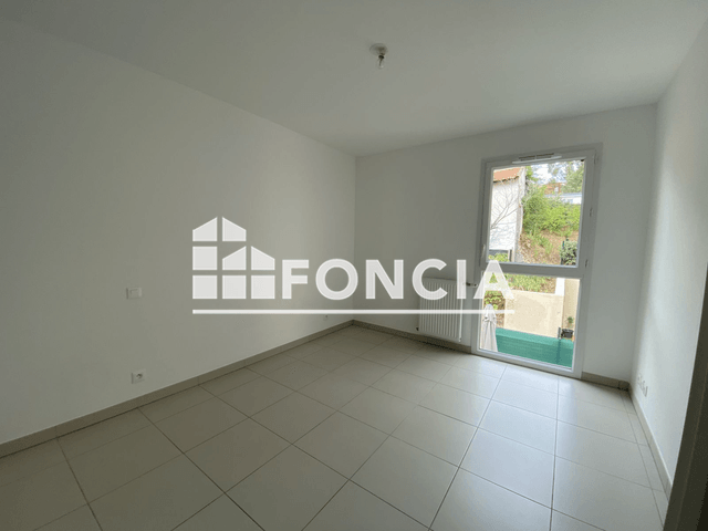 Appartement 2 pièces (42.25 m²) à louer - Frejus (83600)