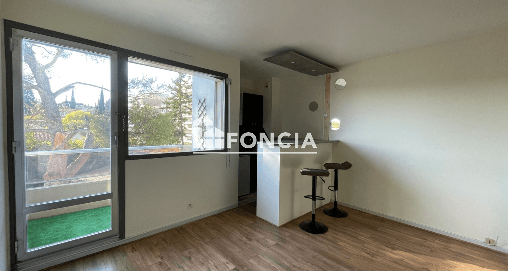 Studio (21.26 m²) à louer - Nîmes (30900)