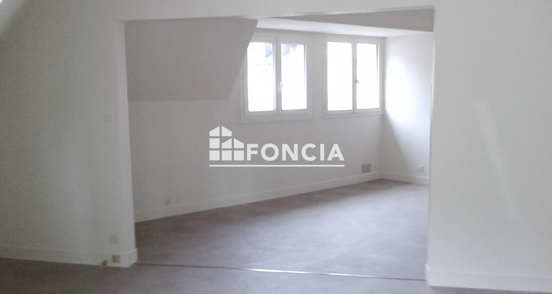 Studio (37.94 m²) à louer - Orléans (45000)