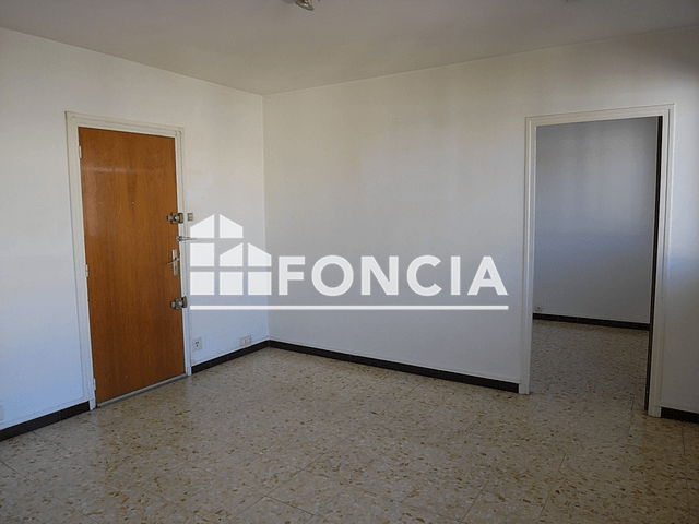 Appartement 2 pièces (31.05 m²) à louer - Nimes (30000)