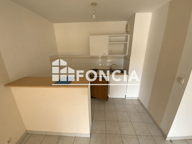 Appartement 2 pièces (40.34 m²) à louer - Nimes (30000)