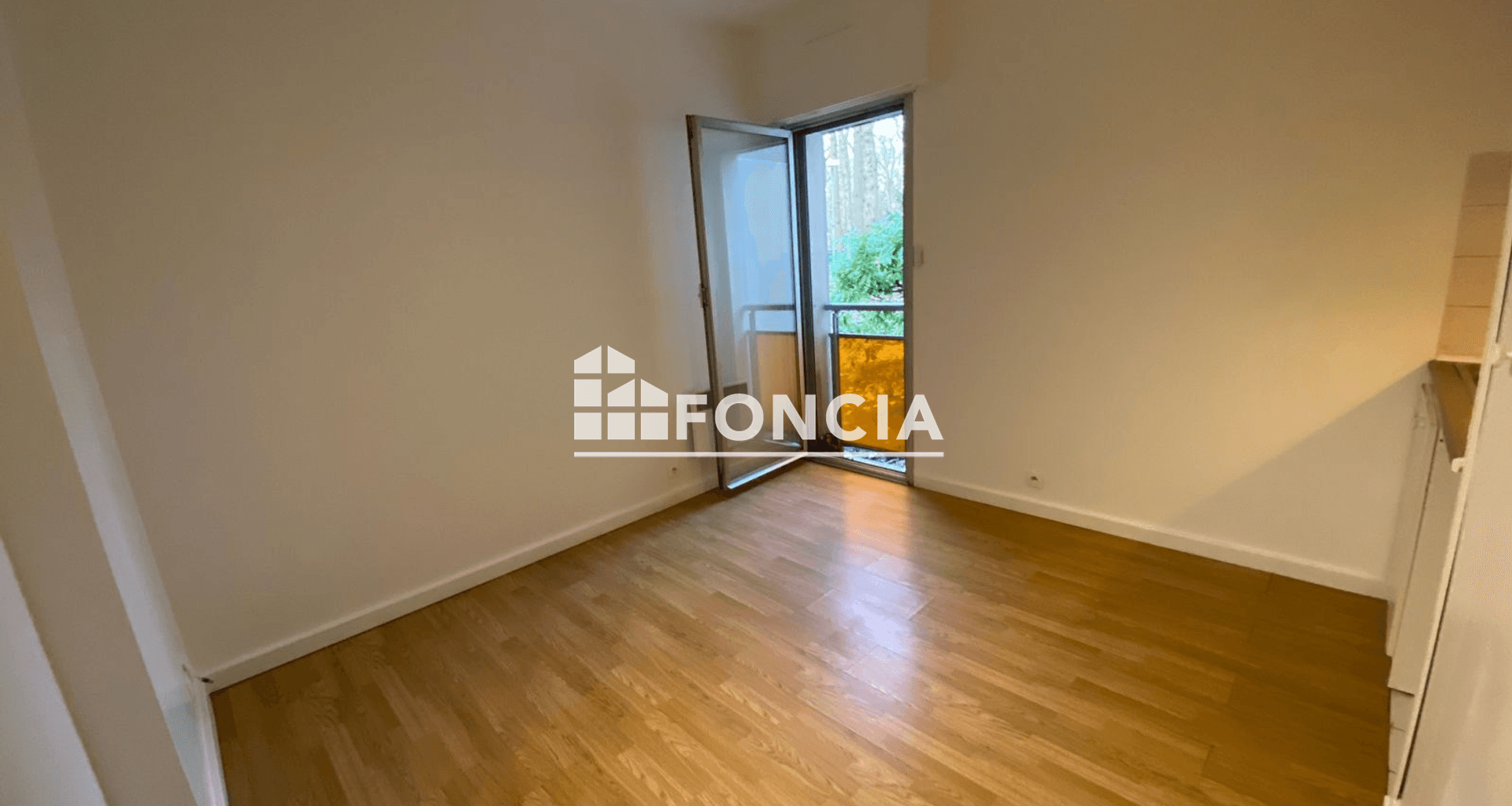 Studio (15.79 m²) à louer - Le Plessis-robinson (92350)