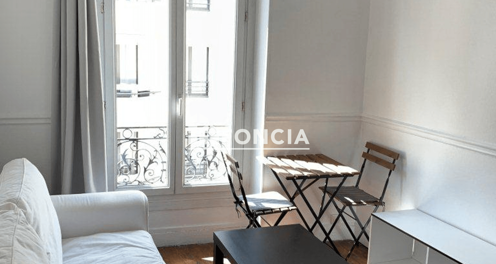 Appartement meublé 2 pièces (24.79 m²) à louer - Levallois-perret (92300)