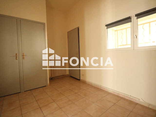 Appartement 2 pièces (27.49 m²) à louer - Nimes (30900)