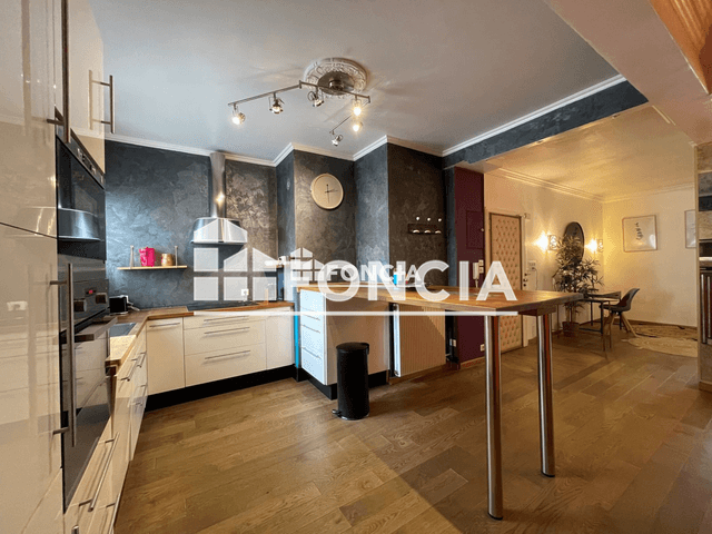 Appartement meublé 2 pièces (77.4 m²) à louer - Montpellier (34000)