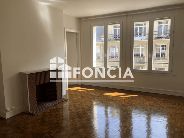 Appartement 3 pièces (75.18 m²) à louer - Rouen (76000)