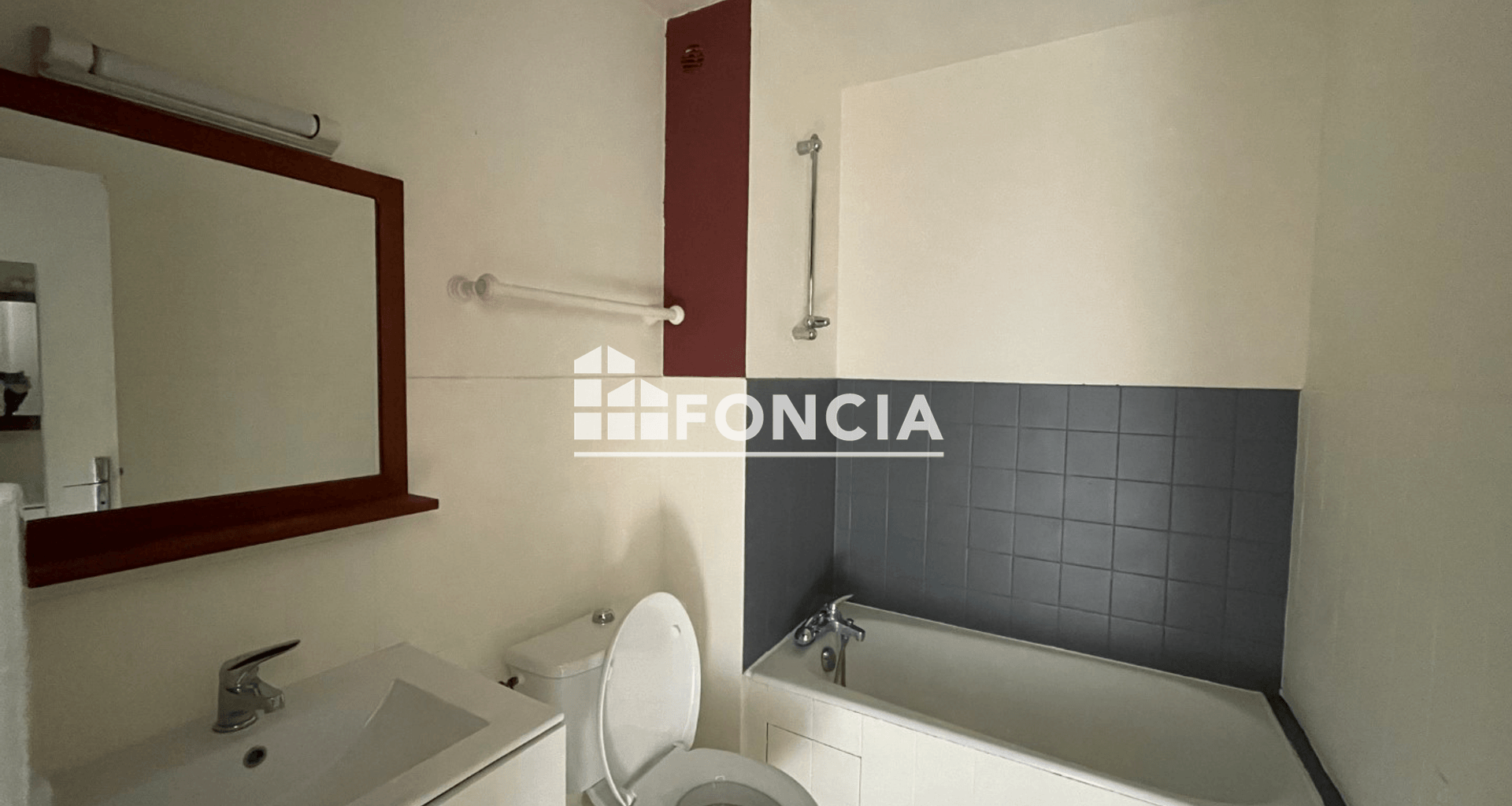 Studio (21.26 m²) à louer - Nîmes (30900)