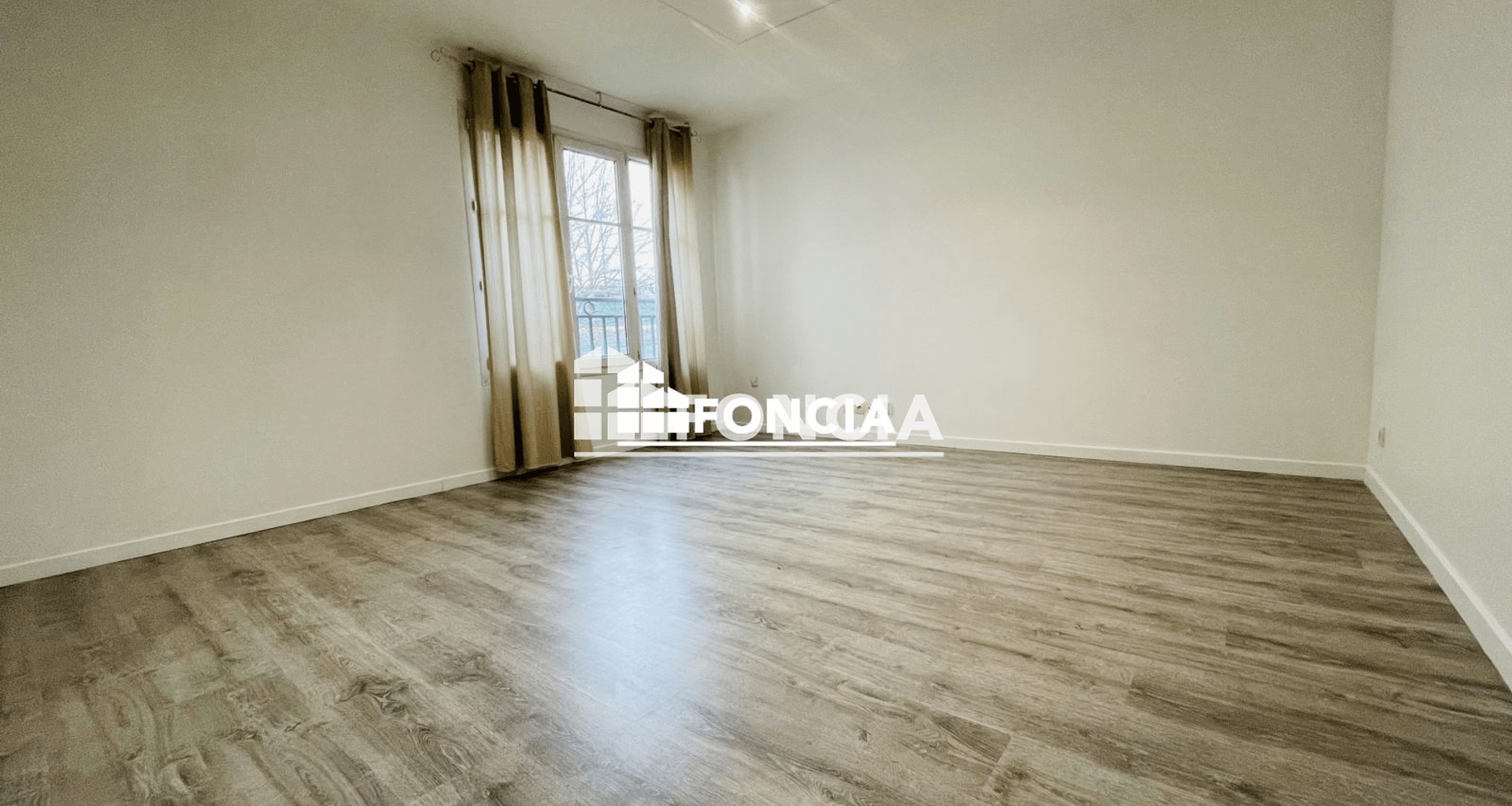 Appartement 2 pièces (42 m²) à louer - ÉPinay-sur-seine (93800)