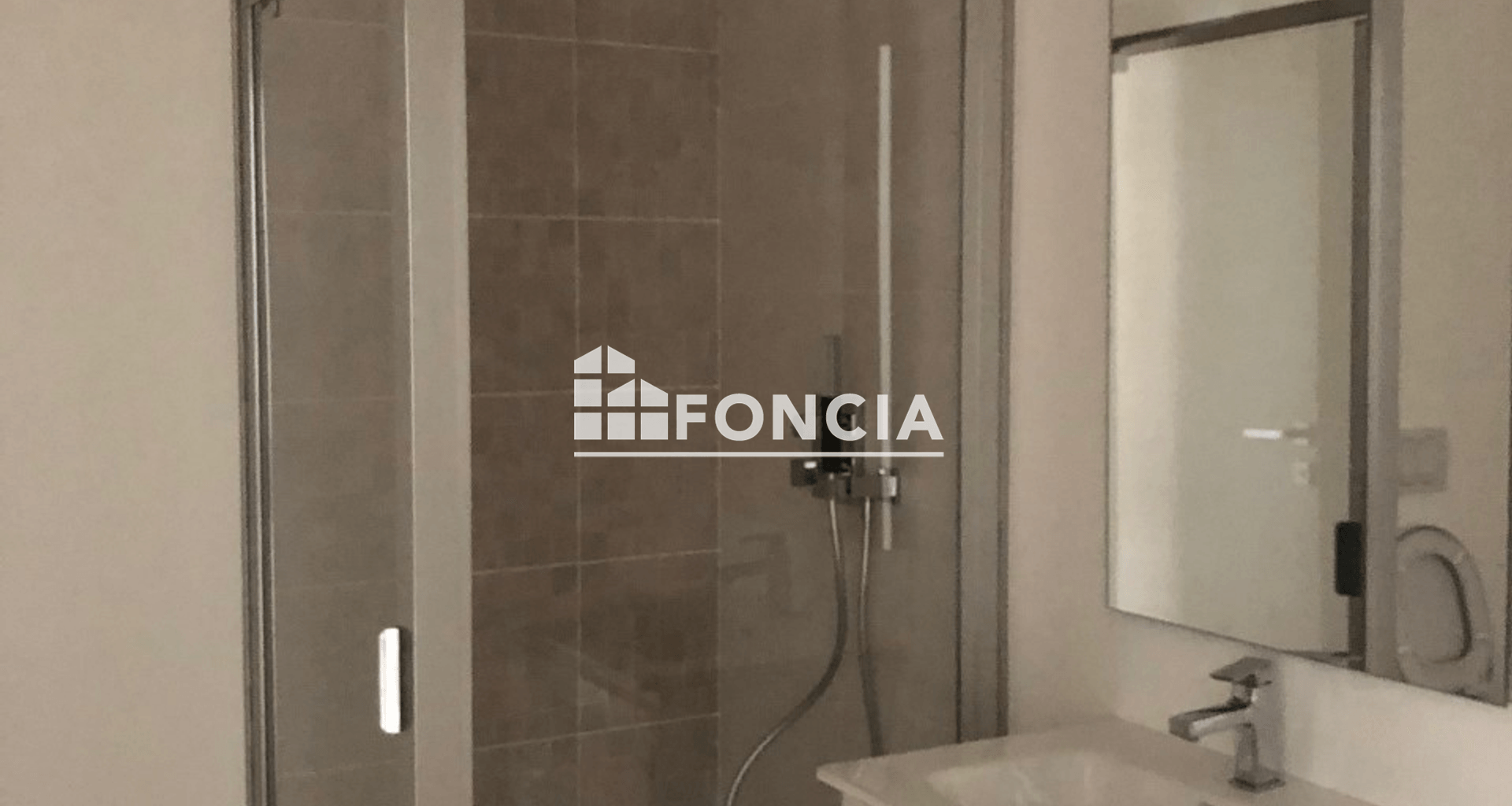Appartement 3 pièces (74.8 m²) à louer - Caen (14000)