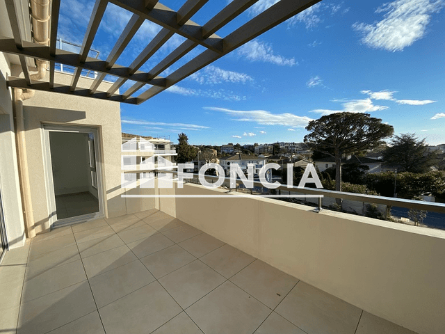 Appartement 2 pièces (52.46 m²) à louer - Saint Raphael (83700)