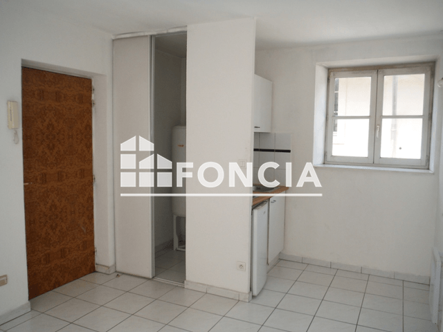 Appartement 2 pièces (24.31 m²) à louer - Nimes (30000)