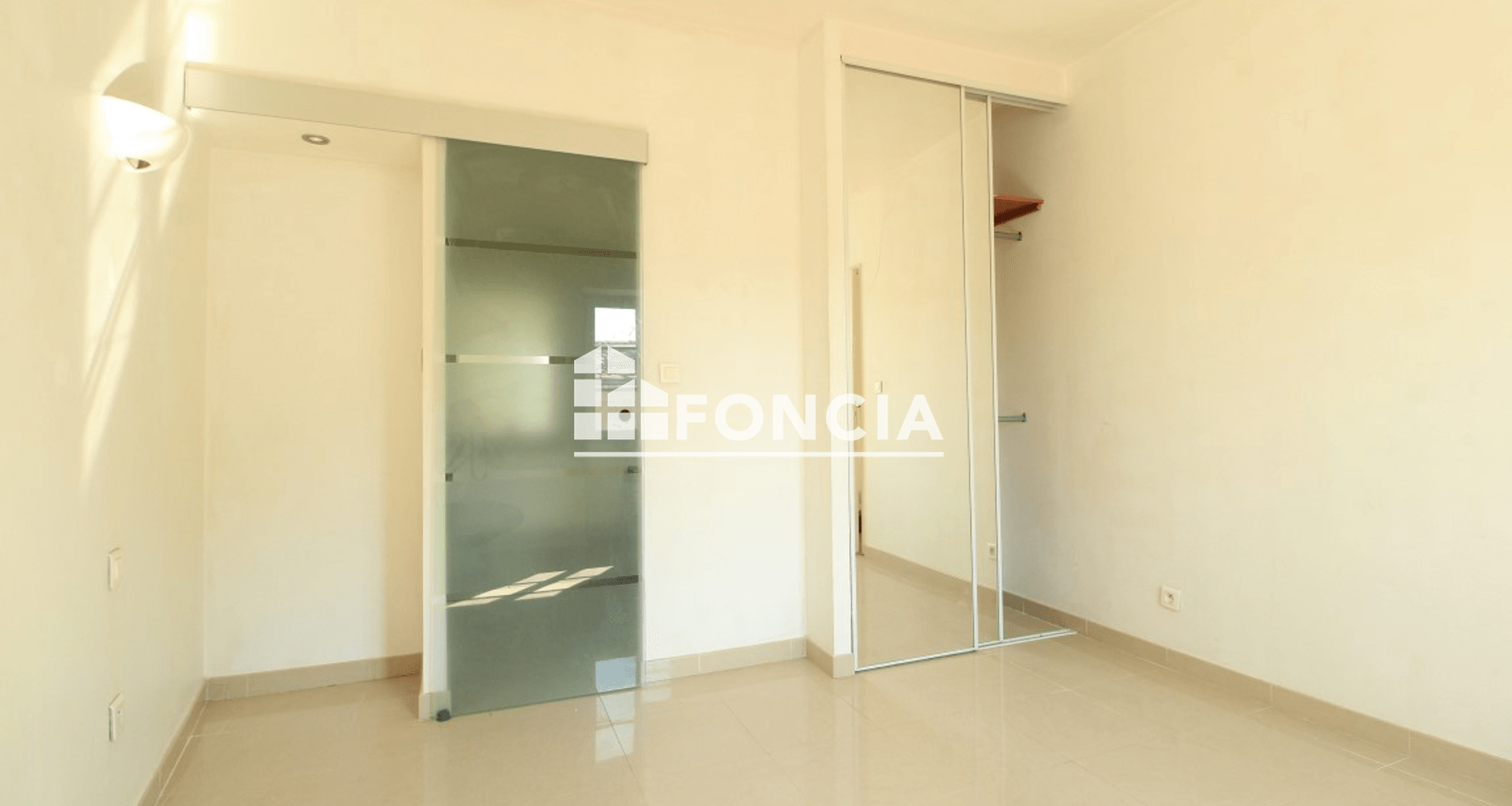 Appartement 2 pièces (31.65 m²) à louer - Nîmes (30000)