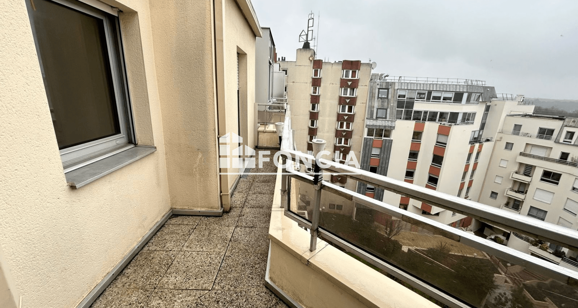 Appartement 2 pièces (42.33 m²) à louer - Joinville-le-pont (94340)