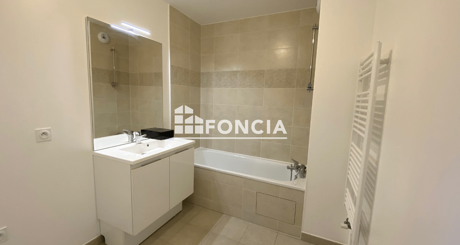Appartement 2 pièces (41.72 m²) à louer - Le Plessis-bouchard (95130)