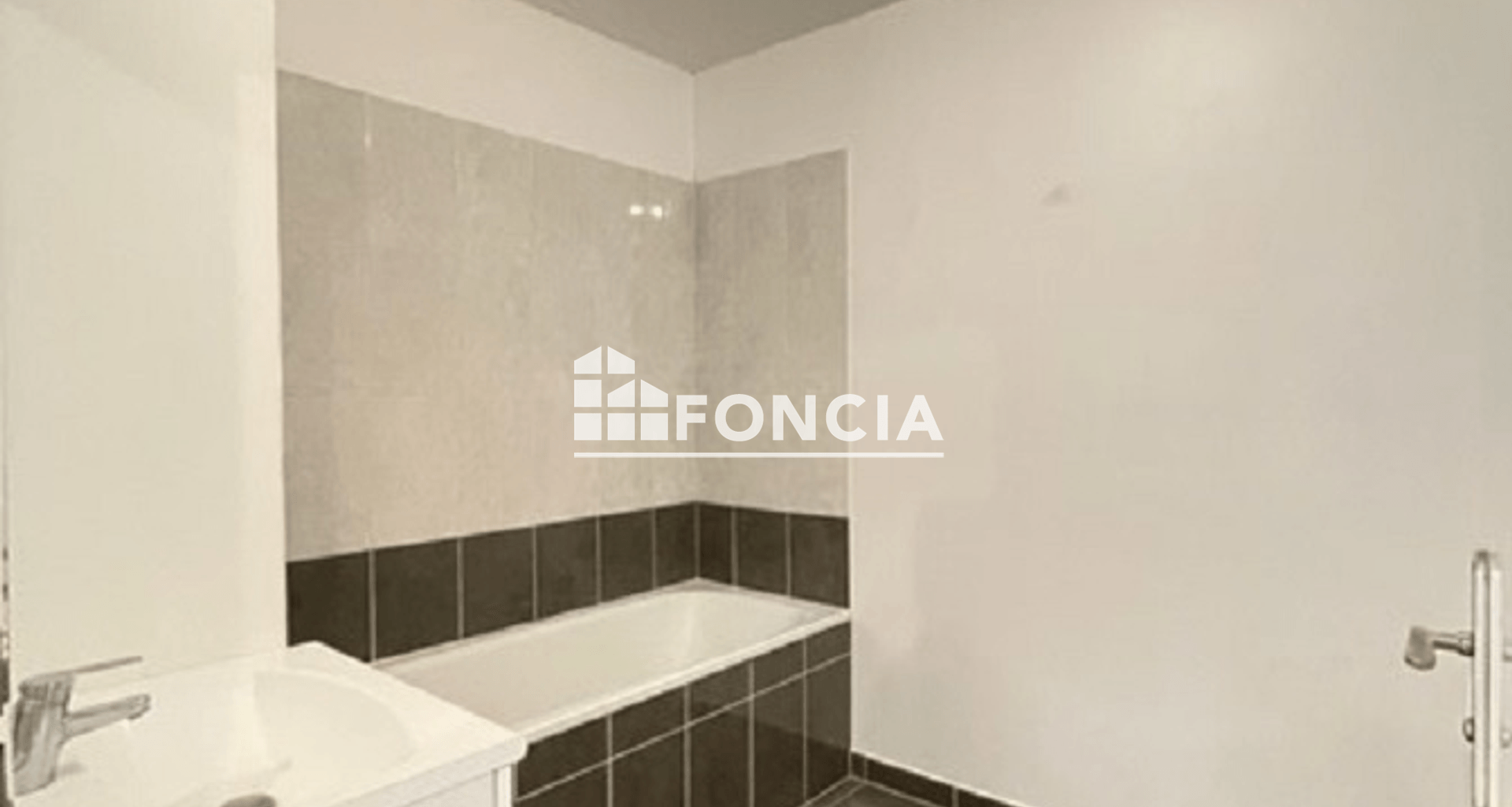 Appartement 4 pièces (83.7 m²) à louer - Linas (91310)