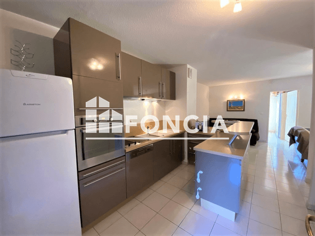 Appartement meublé 2 pièces (50.28 m²) à louer - Lorgues (83510)