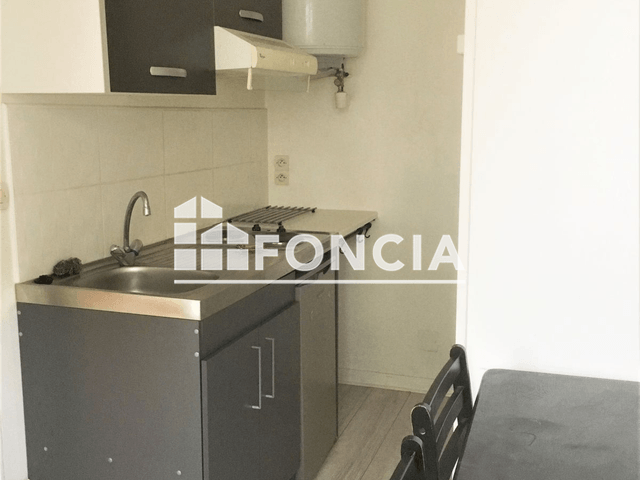 Studio meublé (26 m²) à louer - Flers (61100)