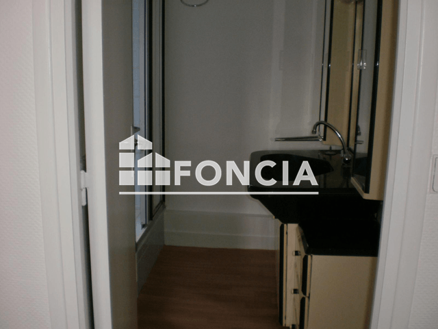 Appartement 3 pièces (57.77 m²) à louer - Courseulles Sur Mer. (14470)