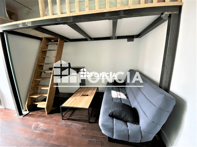Studio meublé (14.82 m²) à louer - Flers (61100)