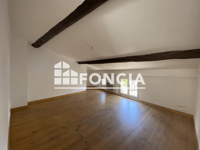 Appartement 3 pièces (92.27 m²) à louer - Montaren-et-saint-médiers (30700)