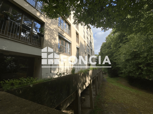 Appartement 4 pièces (75.89 m²) à louer - Saint Jacques De La Lande (35136)