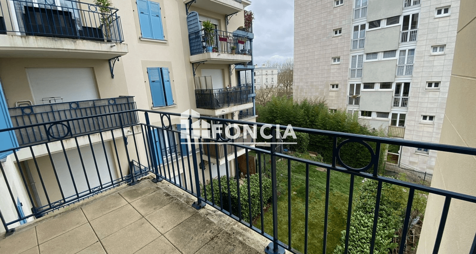 Appartement 2 pièces (37.13 m²) à louer - Le Plessis-robinson (92350)