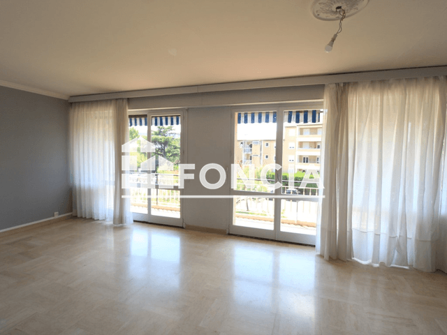 Appartement 3 pièces (76.42 m²) à louer - Nîmes (30900)