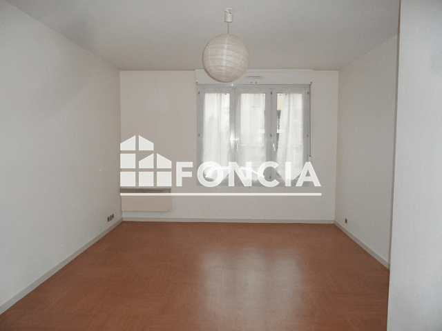 Appartement 2 pièces (49.38 m²) à louer - Orleans (45100)