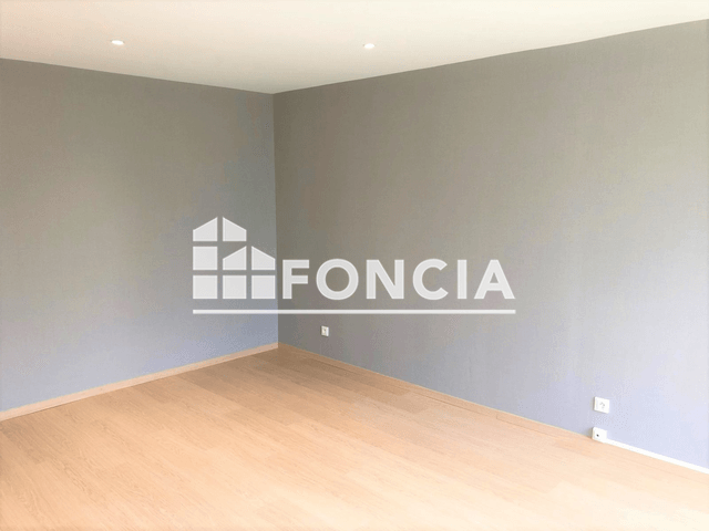 Appartement 3 pièces (78.96 m²) à louer - Bonsecours (76240)