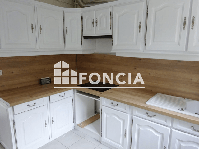 Appartement 3 pièces (72.3 m²) à louer - Mont-saint-aignan (76130)