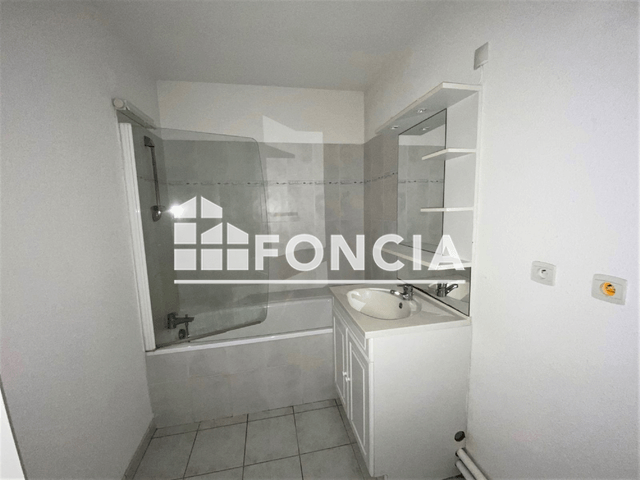 Appartement 2 pièces (47.91 m²) à louer - St Georges Des Groseillers (61100)