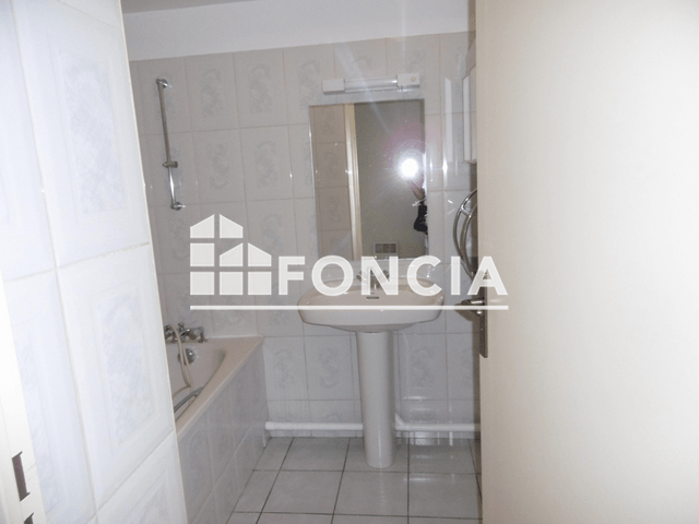 Studio (31.02 m²) à louer - Nimes (30000)