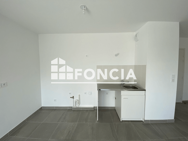 Appartement 2 pièces (52.46 m²) à louer - Saint Raphael (83700)