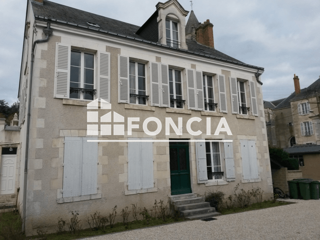 Appartement 6 pièces (178.07 m²) à louer - Orleans (45100)