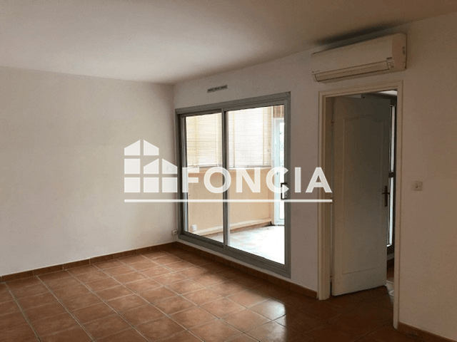 Appartement 3 pièces (69.68 m²) à louer - Uzes (30700)