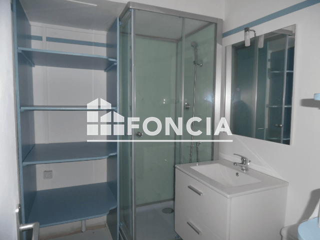 Studio meublé (12.6 m²) à louer - Orleans (45000)