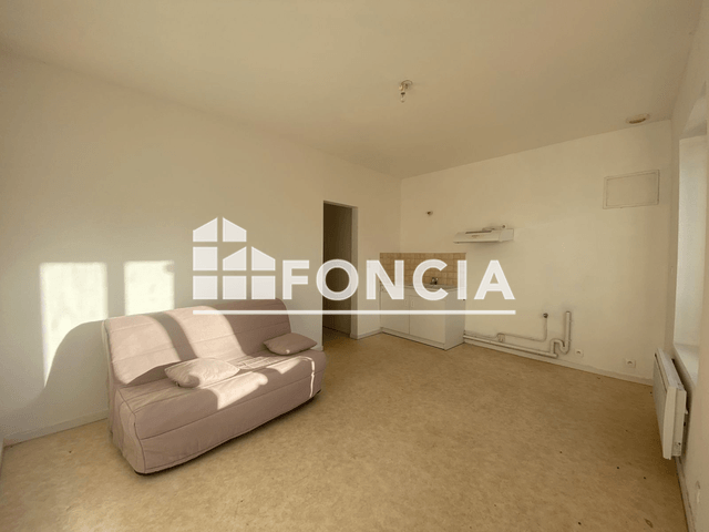 Appartement 2 pièces (30.42 m²) à louer - Livarot (14140)