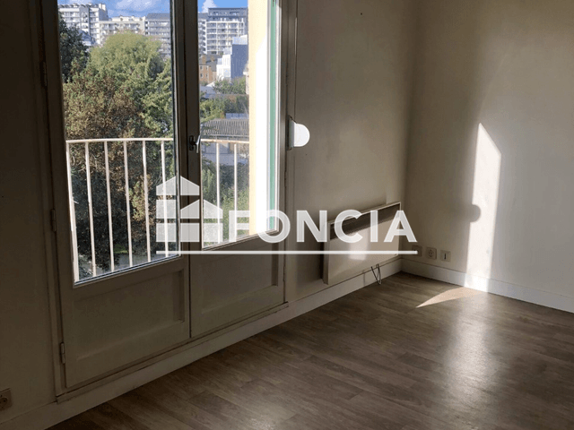 Appartement 2 pièces (33.85 m²) à louer - Rennes (35000)