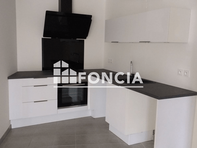 Appartement 3 pièces (63.99 m²) à louer - Le Luc (83340)