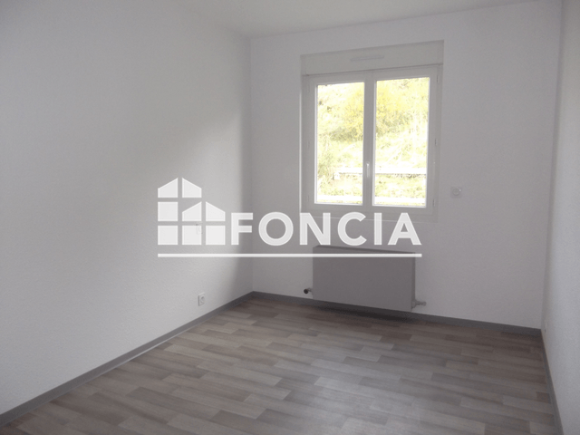 Maison 4 pièces (75.4 m²) à louer - Lacaune (81230)