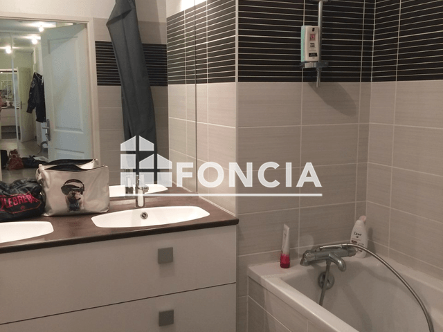 Appartement 3 pièces (58.19 m²) à louer - Lille (59000)