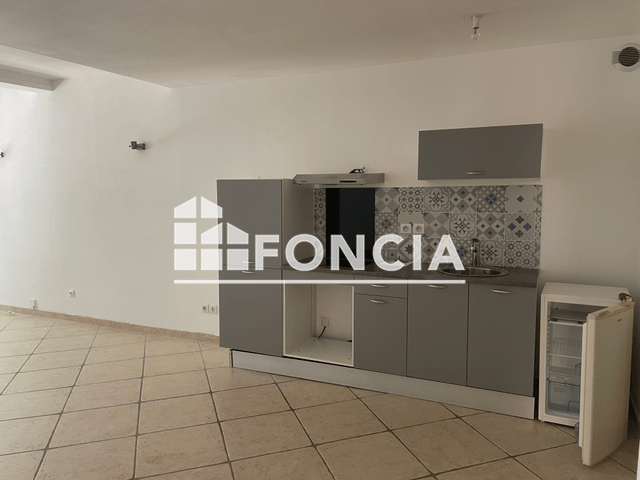 Appartement 2 pièces (57.68 m²) à louer - Gareoult (83136)