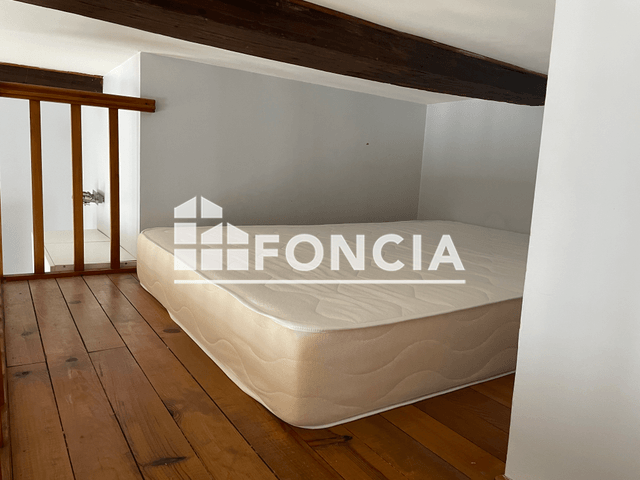 Studio meublé (28.11 m²) à louer - Lille (59000)