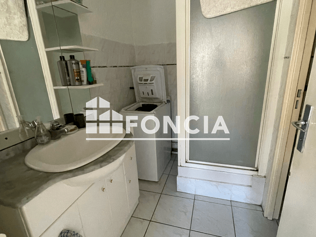 Studio meublé (31.1 m²) à louer - Lille (59000)