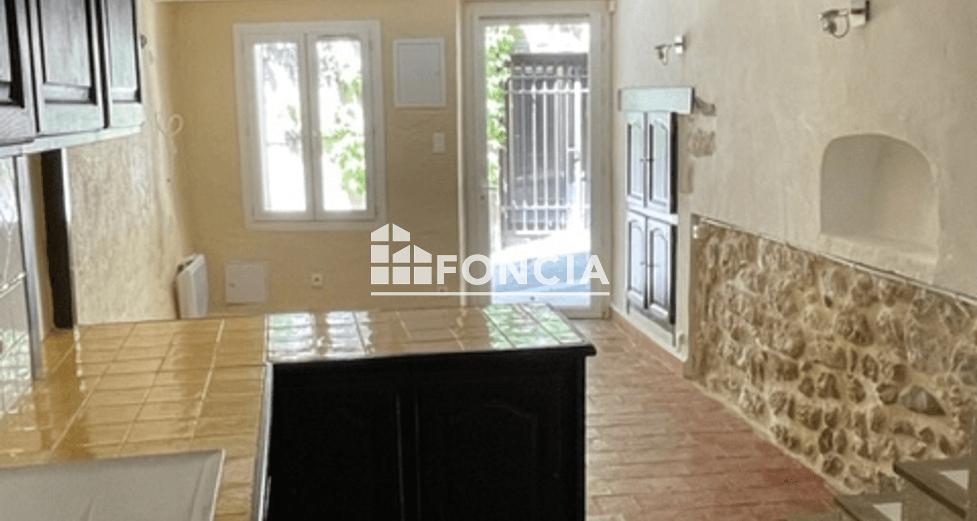 Maison 3 pièces (88.91 m²) à louer - Cadenet (84160)
