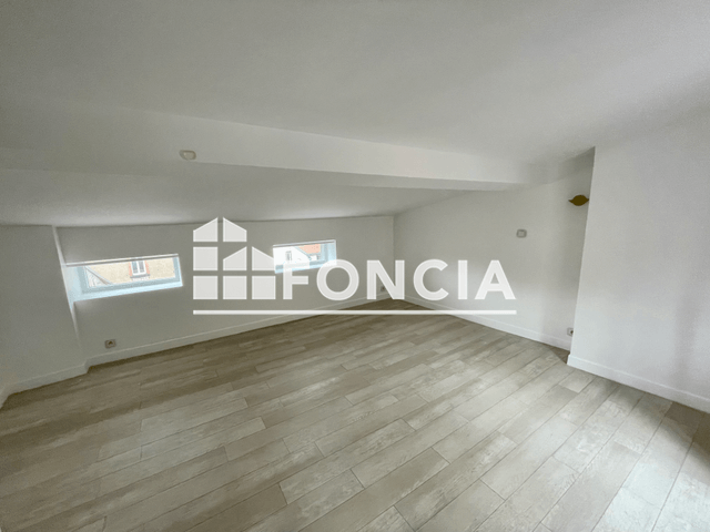 Appartement 2 pièces (54.3 m²) à louer - Clermont Ferrand (63000)