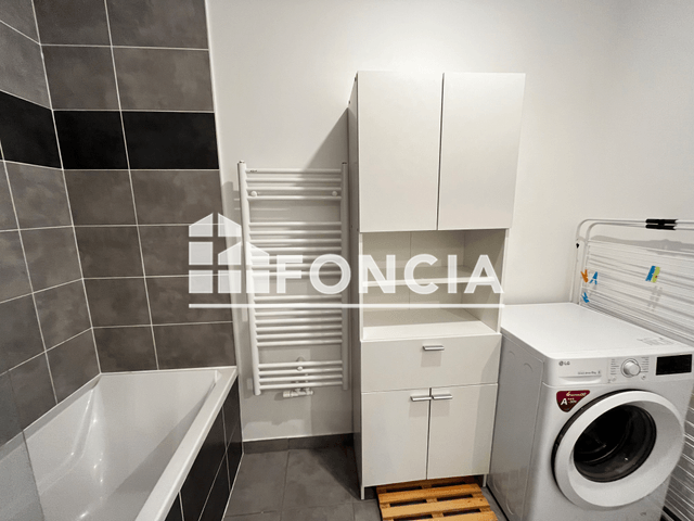 Appartement meublé 3 pièces (65.85 m²) à louer - Saint-herblain (44800)