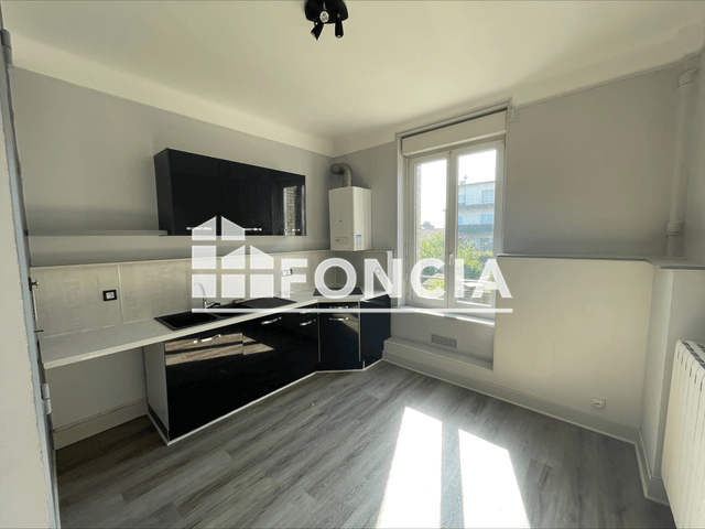 Appartement 3 pièces (39 m²) à louer - Vandeouvre Les Nancy (54500)