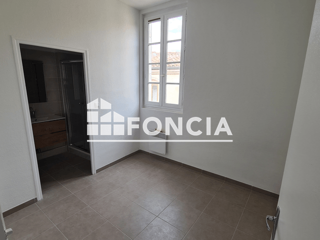 Appartement 3 pièces (51.7 m²) à louer - Nimes (30000)